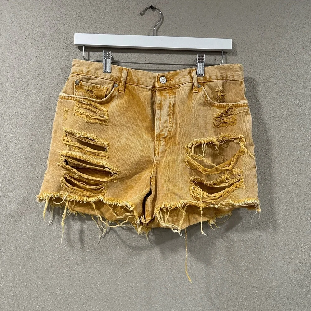 Free People We The Free Maggie Mid Rise Shorts - Picture 2 of 5